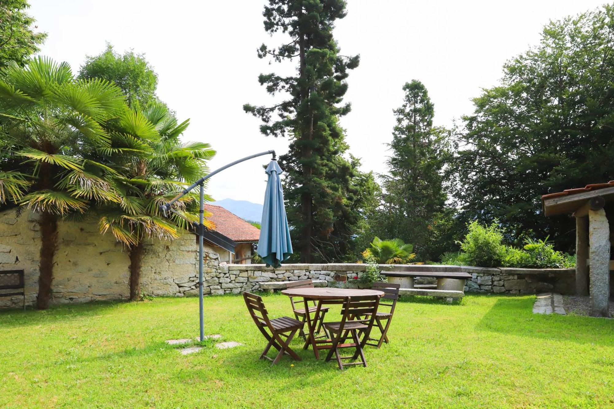 Mauremile Apartment Pella Bagian luar foto